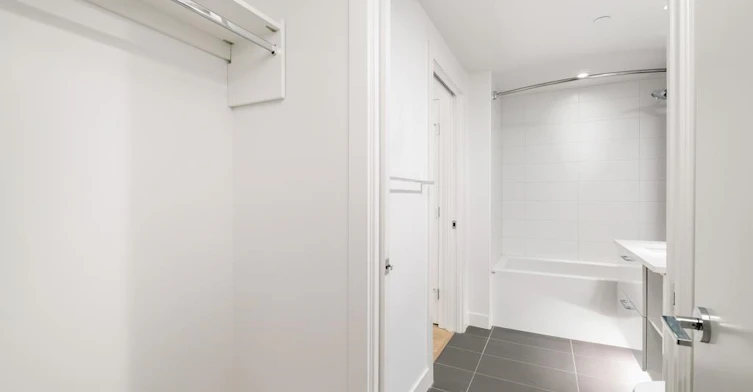 301-8538 River District Crossing, Vancouver, BC, V5S 0C9 - 20