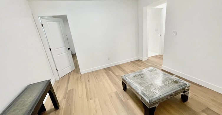 lower level-1965x 84 Avenue, Surrey, BC, V4N 4V3 - 4