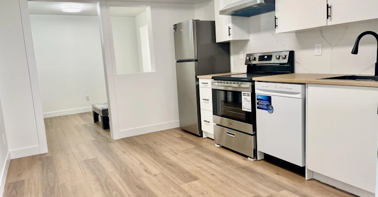 lower level-1965x 84 Avenue, Surrey, BC, V4N 4V3 - 8