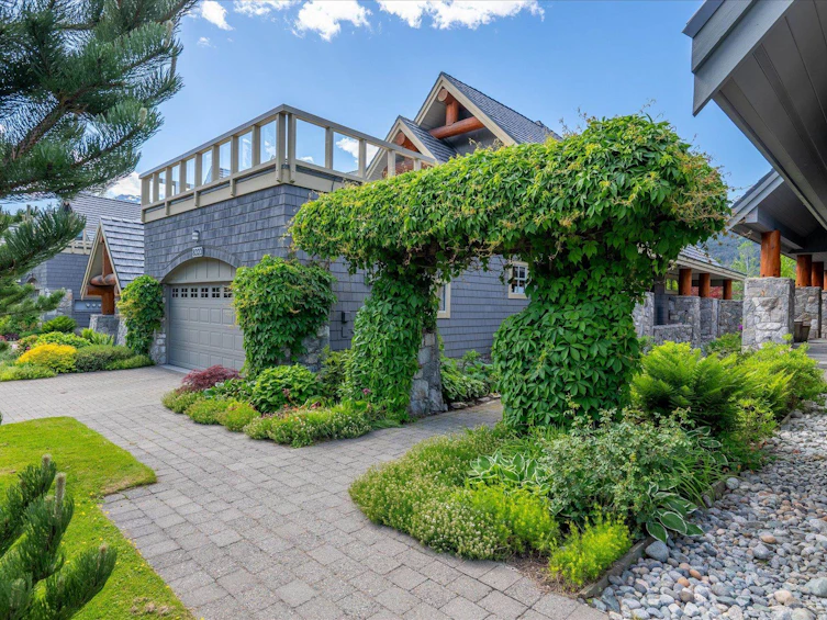 8323 Glen Abbey Lane, Whistler, BC, V8E 1J7 - 25