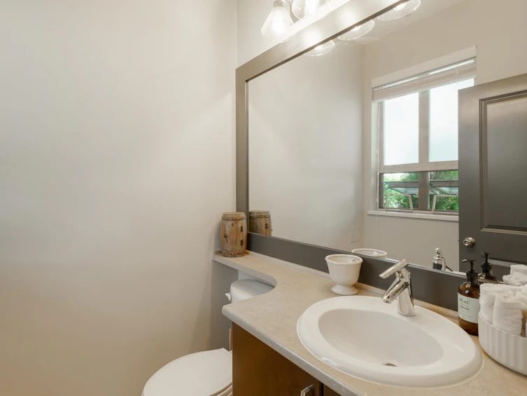 7-3138 Dayanee Springs Boulevard, Coquitlam, BC, V3E 0B6 - 9