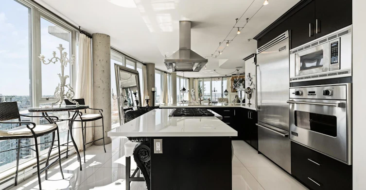 3701-1495 Richards, Vancouver, BC, V6Z 3E3 - 12