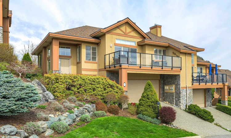 9-35931 Empress Drive