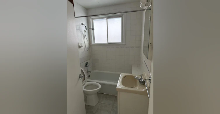 47xx Little St Vancouver, Vancouver, BC, V5X 2C6 - 4