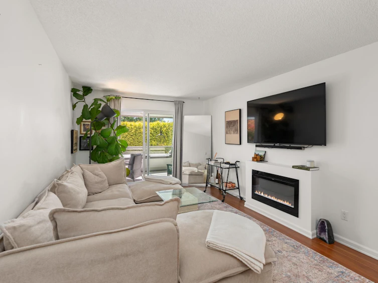 111-1341 George Street, Surrey, BC, V4B 4A1 - 4