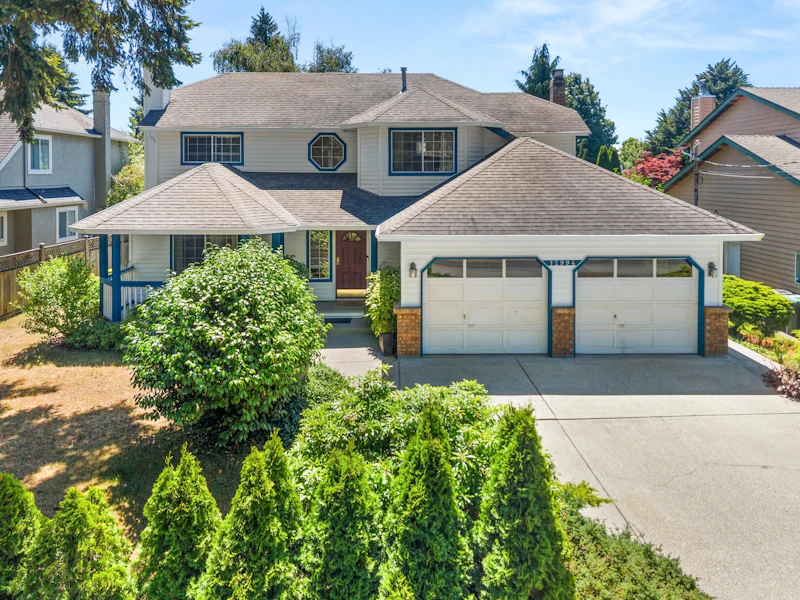 12994 20th Avenue, Surrey BC V4A 1Y9