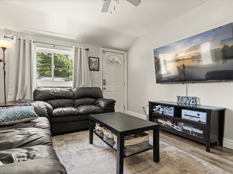 325 Hudson Bay Street, Hope, BC, V0X 1L0 - 11