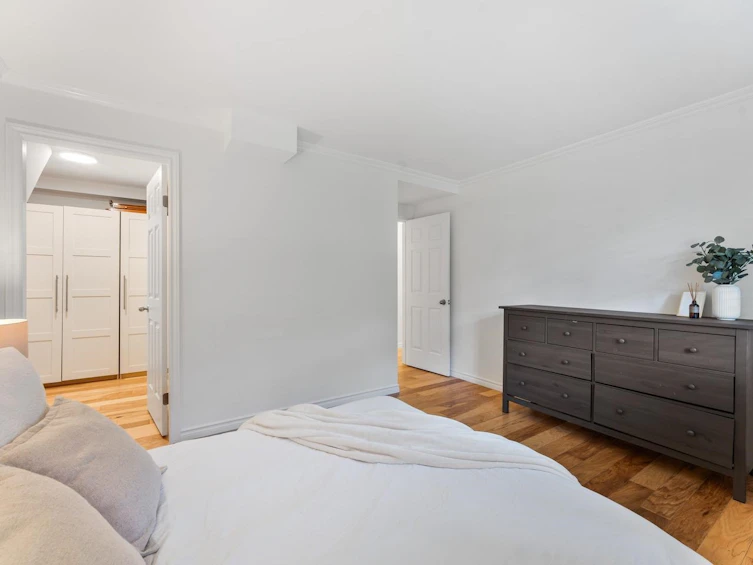 210-3787 Pender Street, Burnaby, BC, V5C 2L2 - 14