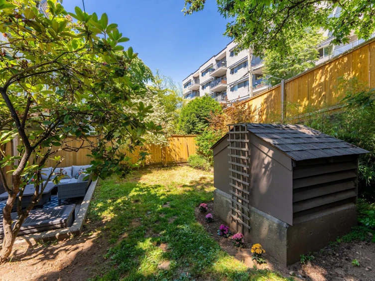210-3787 Pender Street, Burnaby, BC, V5C 2L2 - 24