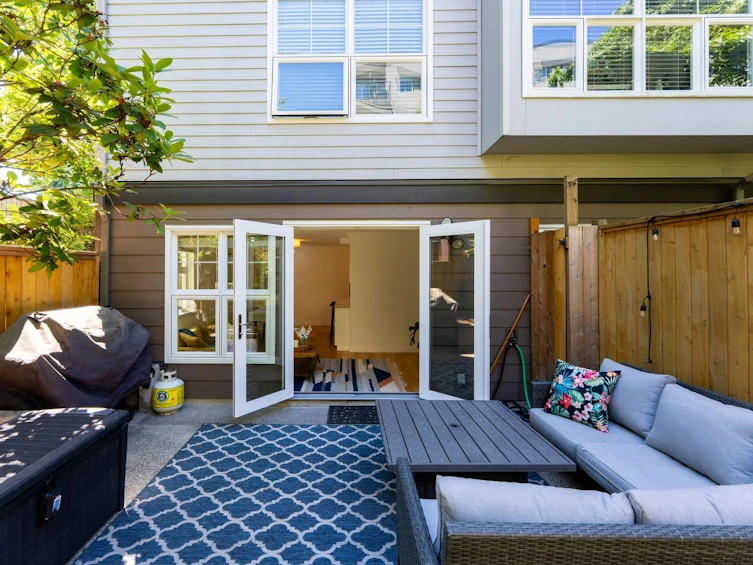 210-3787 Pender Street, Burnaby, BC, V5C 2L2 - 21