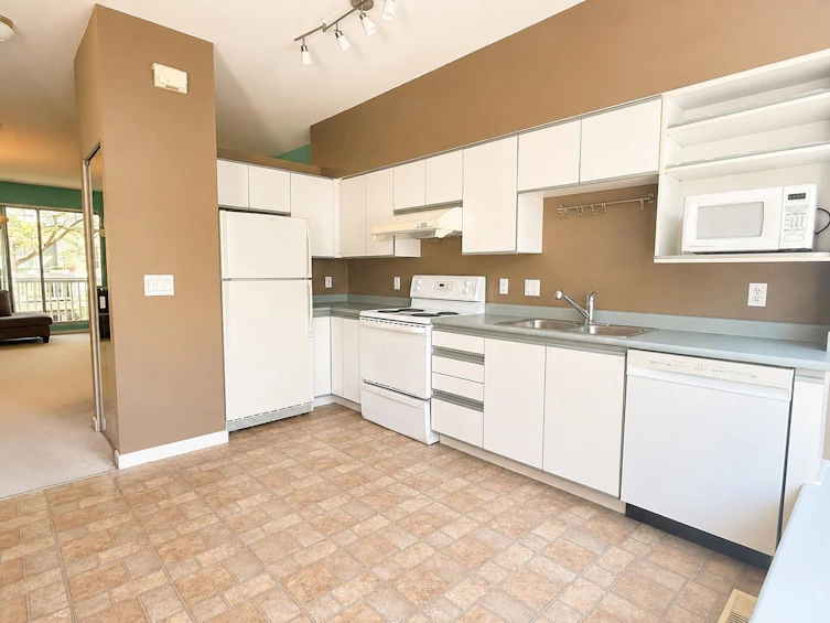 26-12900 Jack Bell Drive, Richmond, BC, V6V 2V8 - 10