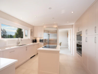 4228 Rockridge Crescent - 5