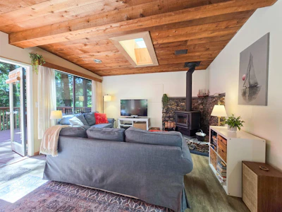 477 Gavin Road - 3