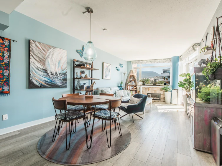 403-5725 Teredo Street, Sechelt, BC, V7Z 0J7 - 4