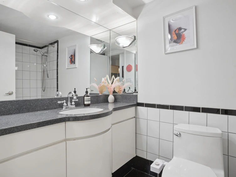 202-1867 W 3rd Avenue, Vancouver, BC, V6J 1K9 - 26