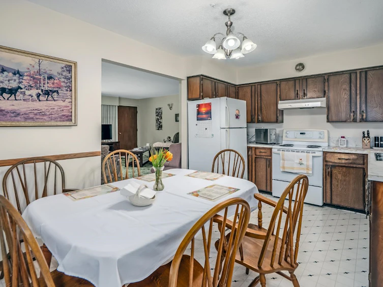 25792 Dewdney Trunk Road, Maple Ridge, BC, V4R 1Y4 - 8