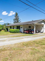 25792 Dewdney Trunk Road