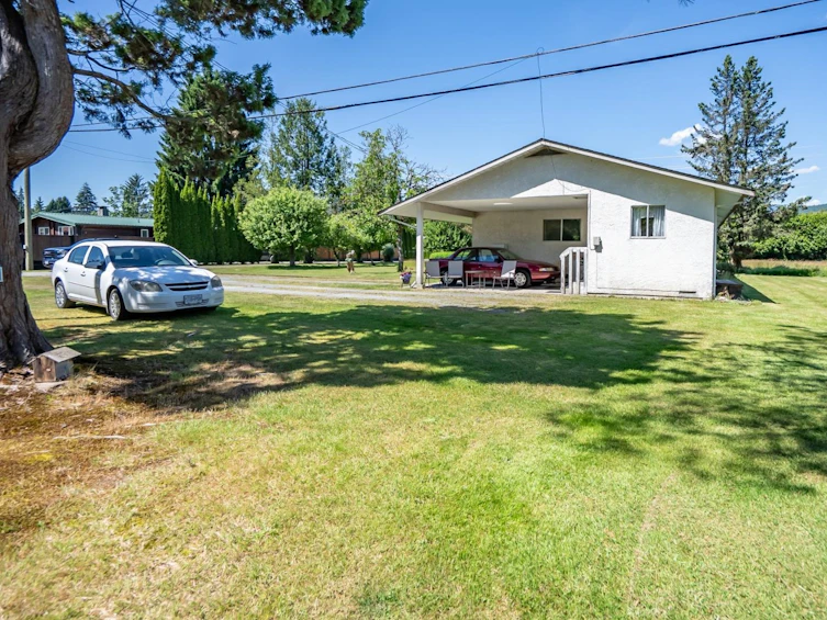 25792 Dewdney Trunk Road, Maple Ridge, BC, V4R 1Y4 - 3