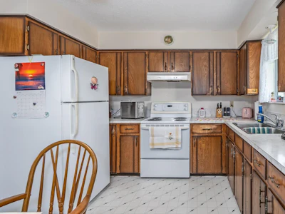 25792 Dewdney Trunk Road - 5