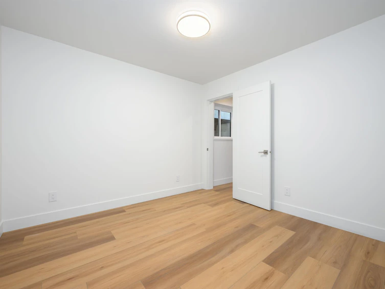 1-6176 Elgin Avenue, Burnaby, BC, V5H 3S4 - 33