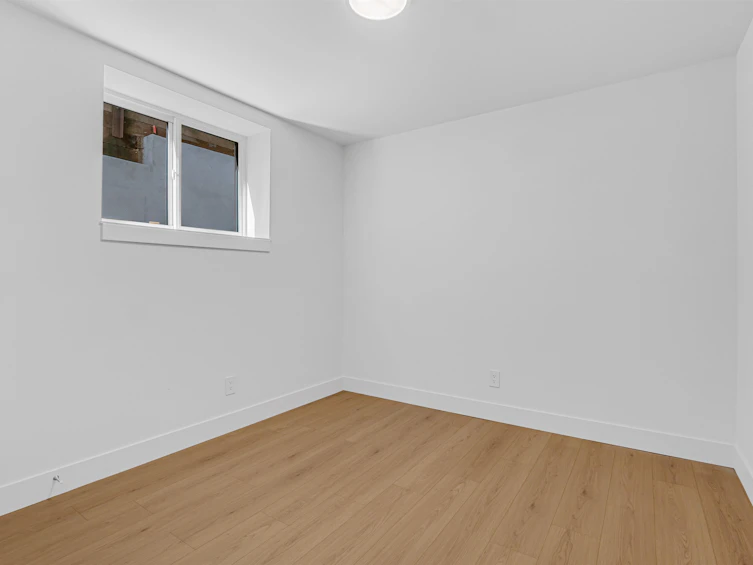 3-6176 Elgin Avenue, Burnaby, BC, V5H 3S4 - 34