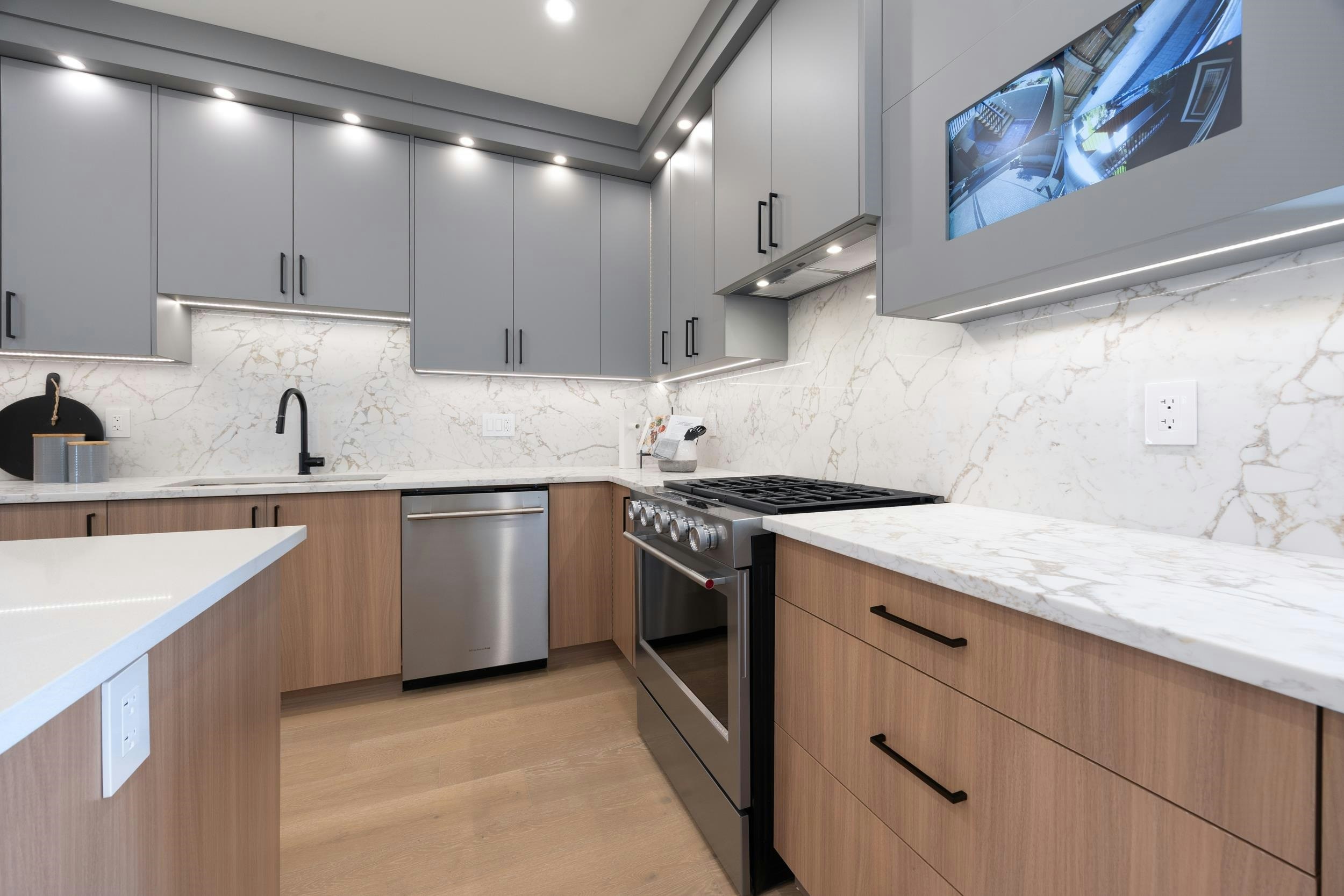 3-6176 Elgin Avenue, Burnaby, BC, V5H 3S4 - 12