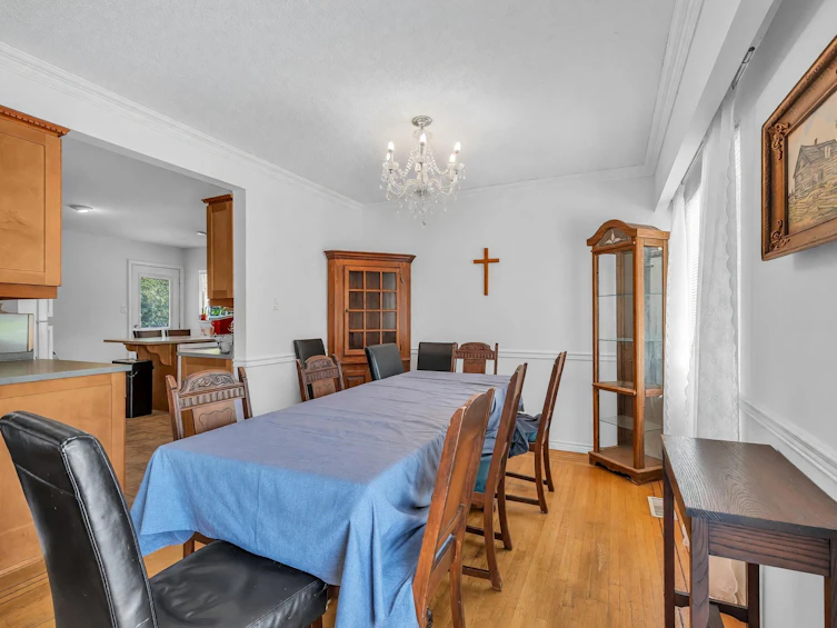 468 Saville Crescent, North Vancouver, BC, V7N 3B1 - 18