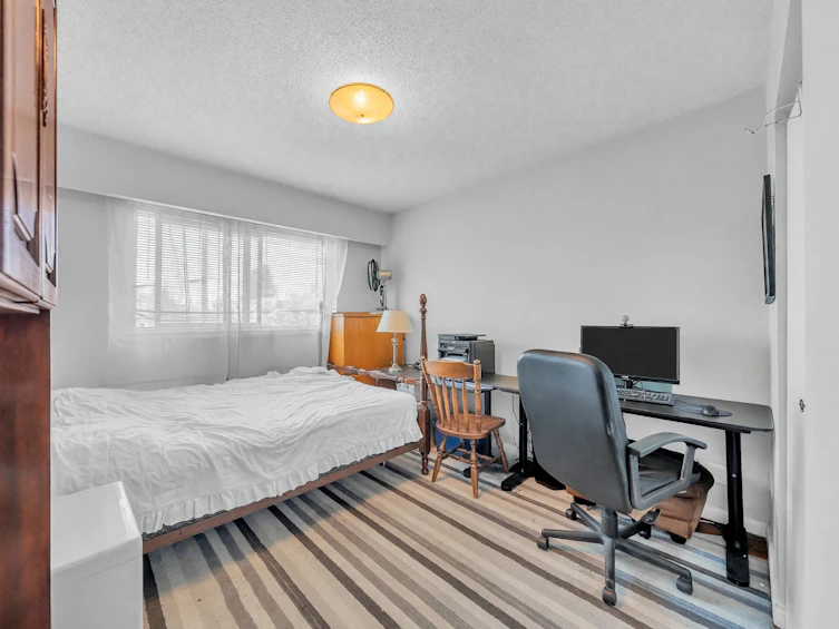 468 Saville Crescent, North Vancouver, BC, V7N 3B1 - 11