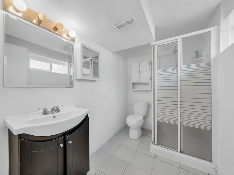 468 Saville Crescent, North Vancouver, BC, V7N 3B1 - 34