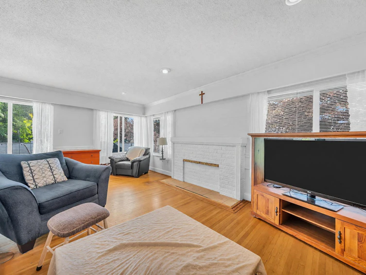 468 Saville Crescent, North Vancouver, BC, V7N 3B1 - 24