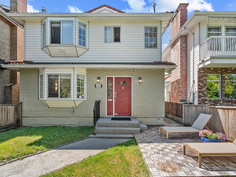 1050 E 10th Avenue, Vancouver, BC, V5T 2B5 - 30