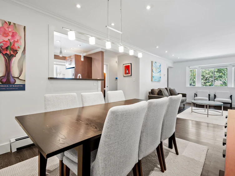1050 E 10th Avenue, Vancouver, BC, V5T 2B5 - 10