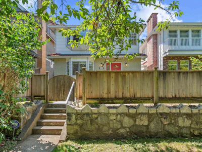 1050 E 10th Avenue - 5