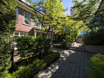 23-5812 Tisdall Street - 5