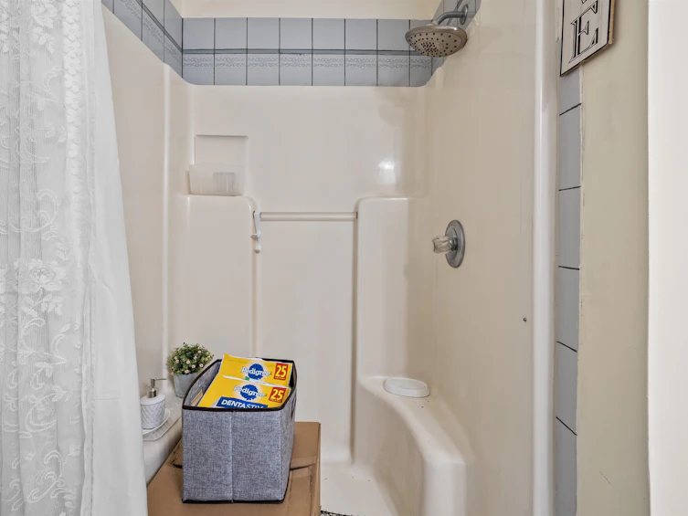 109-14980 101a Avenue, Surrey, BC, V3R 0T1 - 22