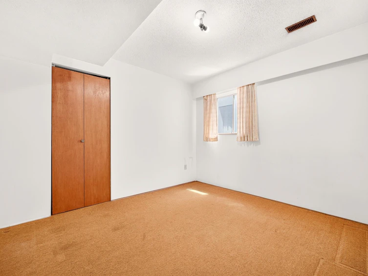 2463 Galt Street, Vancouver, BC, V5R 2R8 - 24