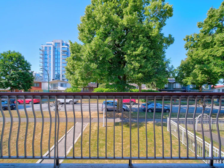 2463 Galt Street, Vancouver, BC, V5R 2R8 - 34