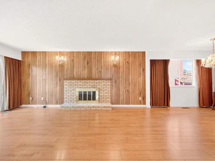 2463 Galt Street, Vancouver, BC, V5R 2R8 - 2