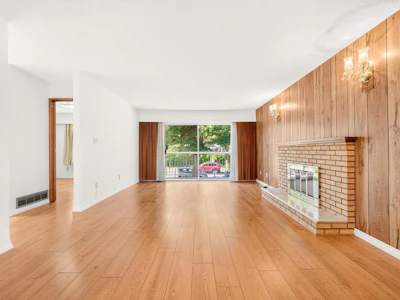2463 Galt Street - 3
