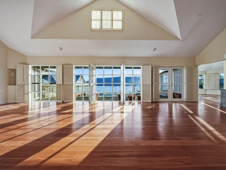 6231 Taylor Drive, West Vancouver, BC, V7W 1Y8 - 10