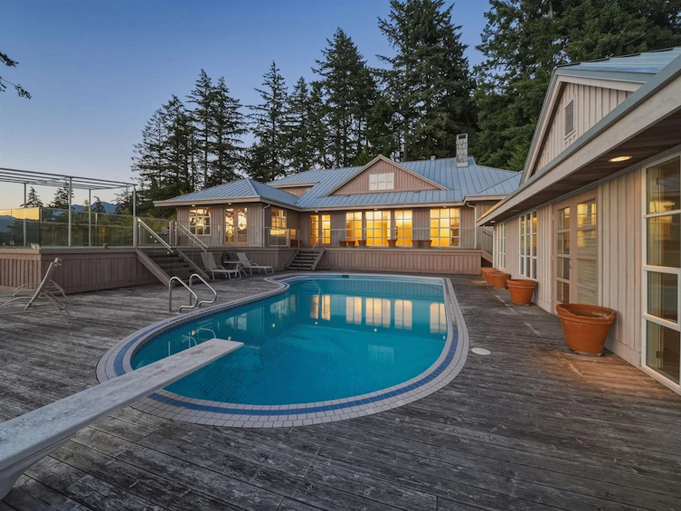 6231 Taylor Drive, West Vancouver, BC, V7W 1Y8 - 29