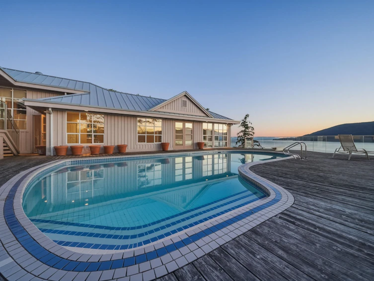 6231 Taylor Drive, West Vancouver, BC, V7W 1Y8 - 31