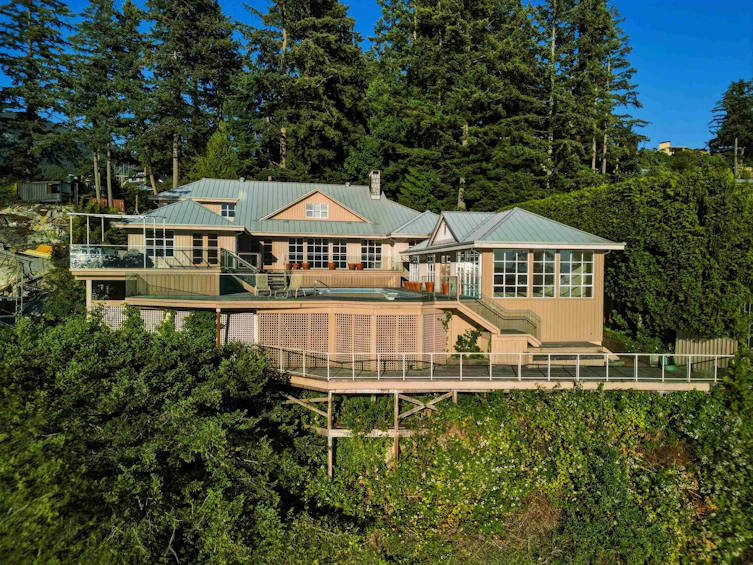 6231 Taylor Drive, West Vancouver, BC, V7W 1Y8 - 33