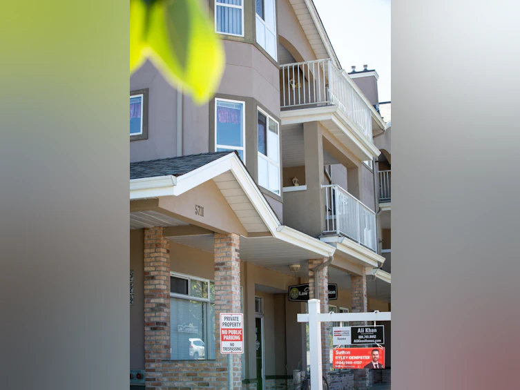 201-5711 Mermaid Street, Sechelt, BC, V7Z 0J6 - 21