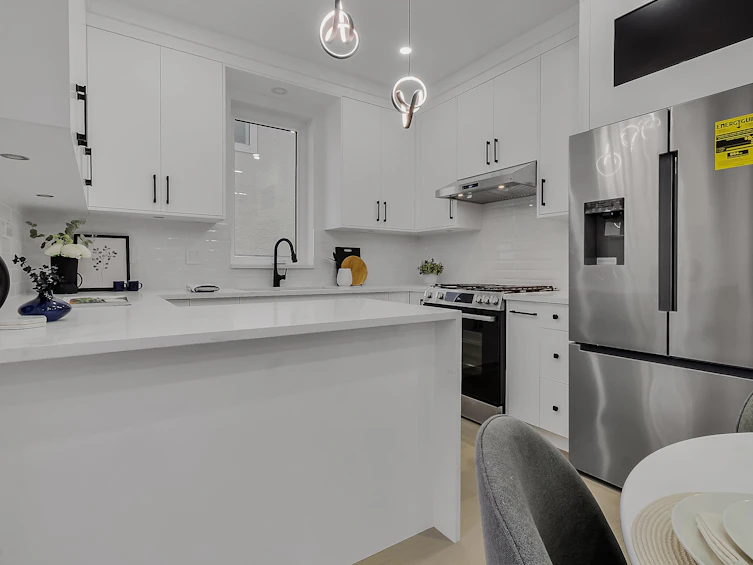 583 E 60th Avenue, Vancouver, BC, V5X 2A2 - 10