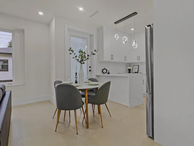 583 E 60th Avenue - 5