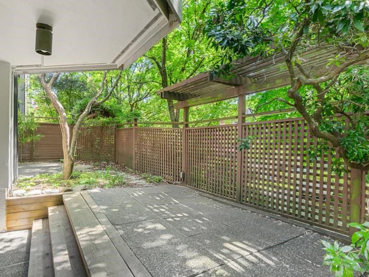 115-1945 Woodway Place, Burnaby, BC, V5B 4S4 - 21