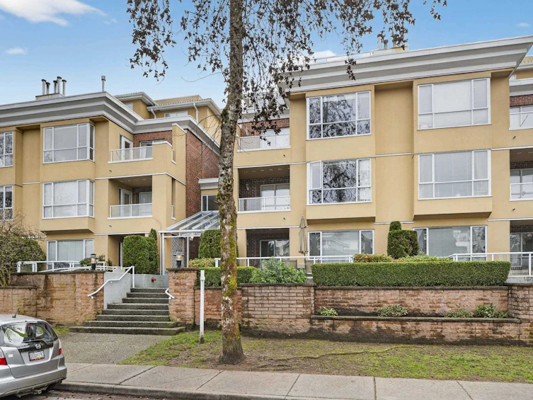 308-2340 Hawthorne Avenue, Port Coquitlam, BC, V3C 1W9 - 2