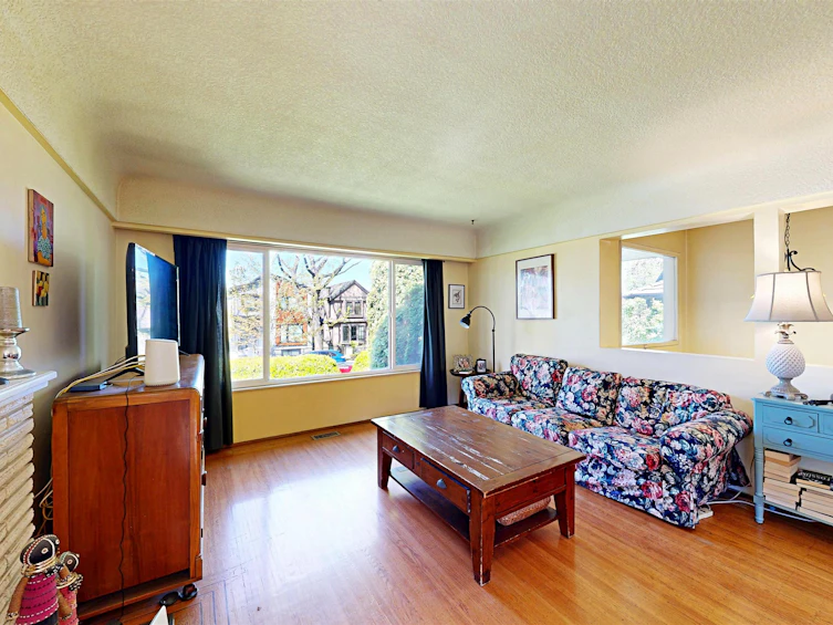 3752 Beatrice Street, Vancouver, BC, V5N 4H5 - 5