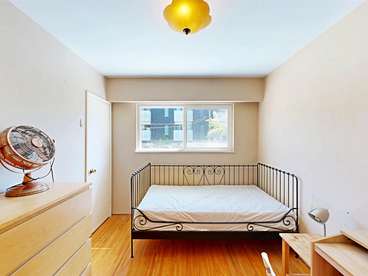 3752 Beatrice Street, Vancouver, BC, V5N 4H5 - 13